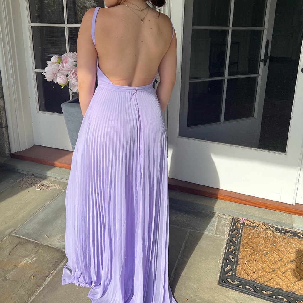 lilac open back maxi prom dress